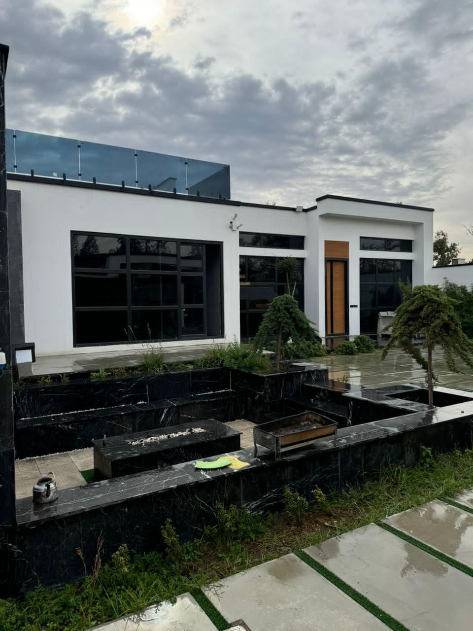 اجاره روزانه/ماهانه/هفتگی ویلا و اقامتگاه|اجارهٔ کوتاه‌مدت ویلا و باغ|تهران, صادقیه|دیوار