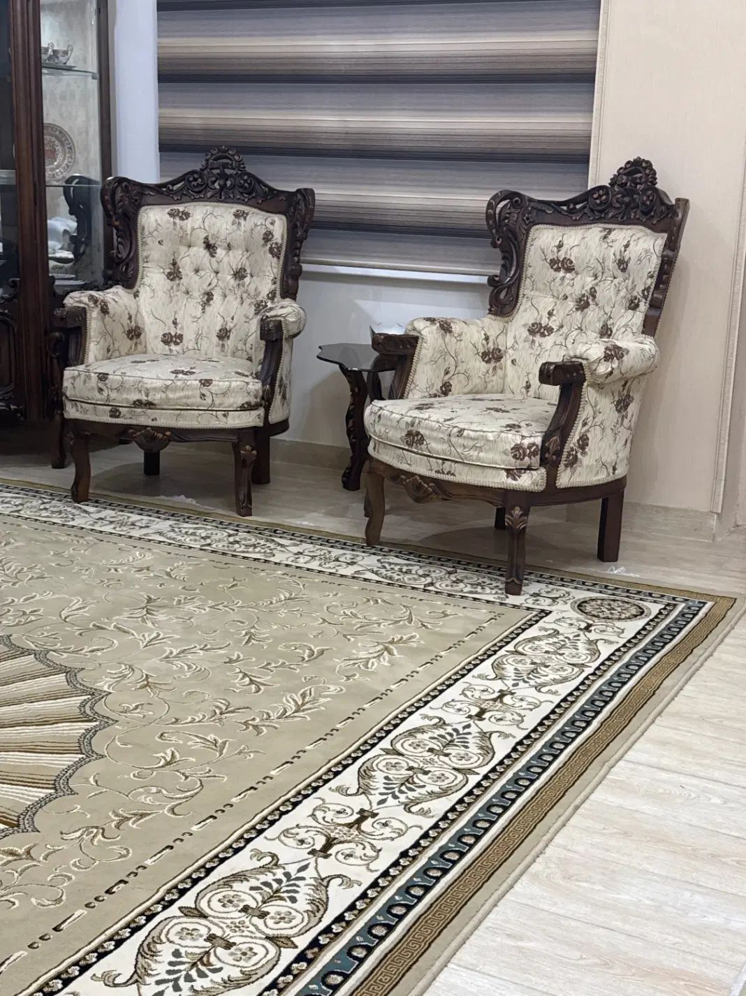 سرویس مبلمان هفت نفره و غذاخوری شش نفره و بوفه|مبلمان خانگی و میز عسلی|تنکابن, |دیوار