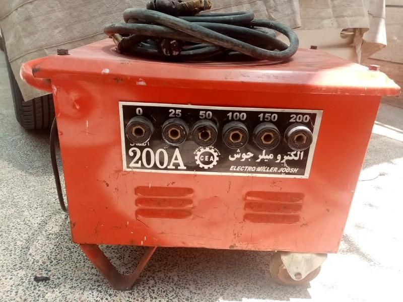 فروش. خرید. دستگاه جوش قدیمی موتور جوش قدیمی|ماشین‌آلات صنعتی|مشهد, هفده شهریور|دیوار