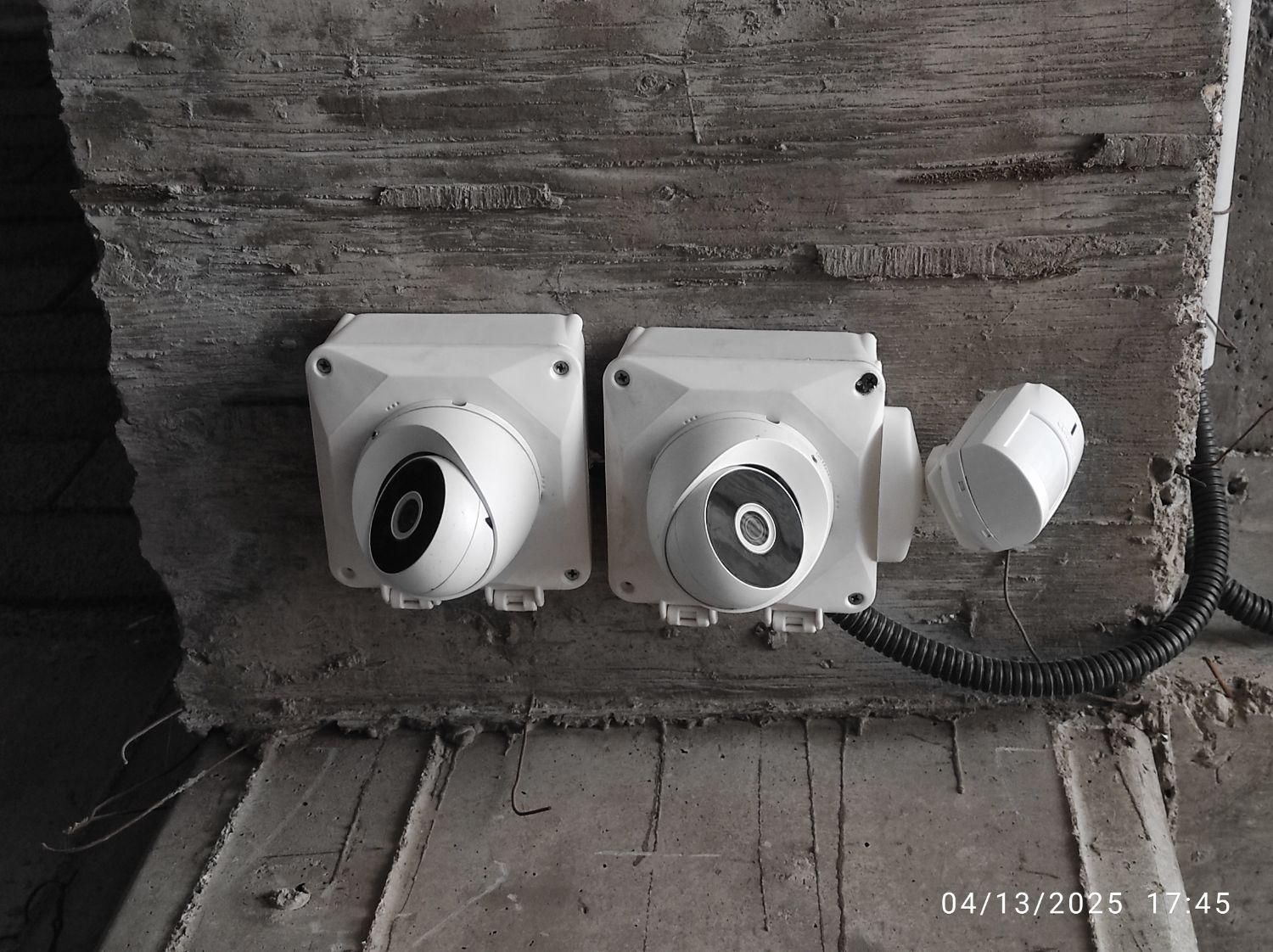 فروش و نصب انوع دوربین مداربسته و دزدگیر|دوربین مداربسته|زنجان, |دیوار