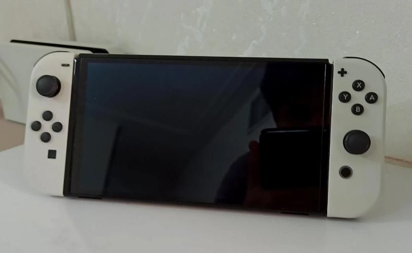 نینتندو سوییچ تولد درحد آکبندNintendo Switch OLED|کنسول، بازی ویدئویی و آنلاین|شیراز, شهرک سراج‎|دیوار