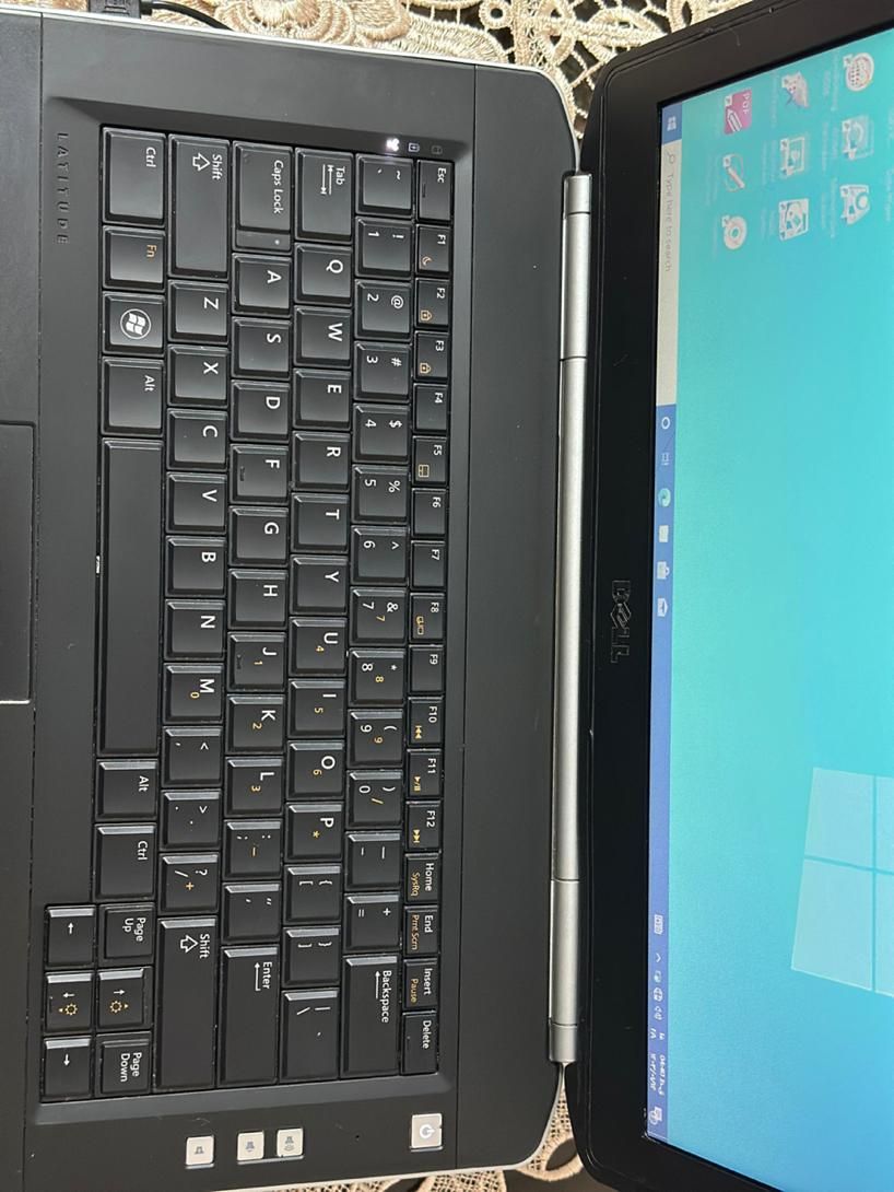 لپ تاپ Dell سی پی یو i7 رم ۱۶ هارد ۷۵۰ با ssd|رایانه همراه|رشت, رودباری|دیوار