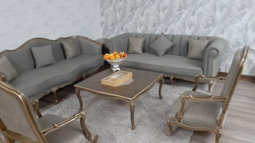 فرانسوی کویین کلاسیک|مبلمان خانگی و میز عسلی|مشهد, خواجه ربیع|دیوار