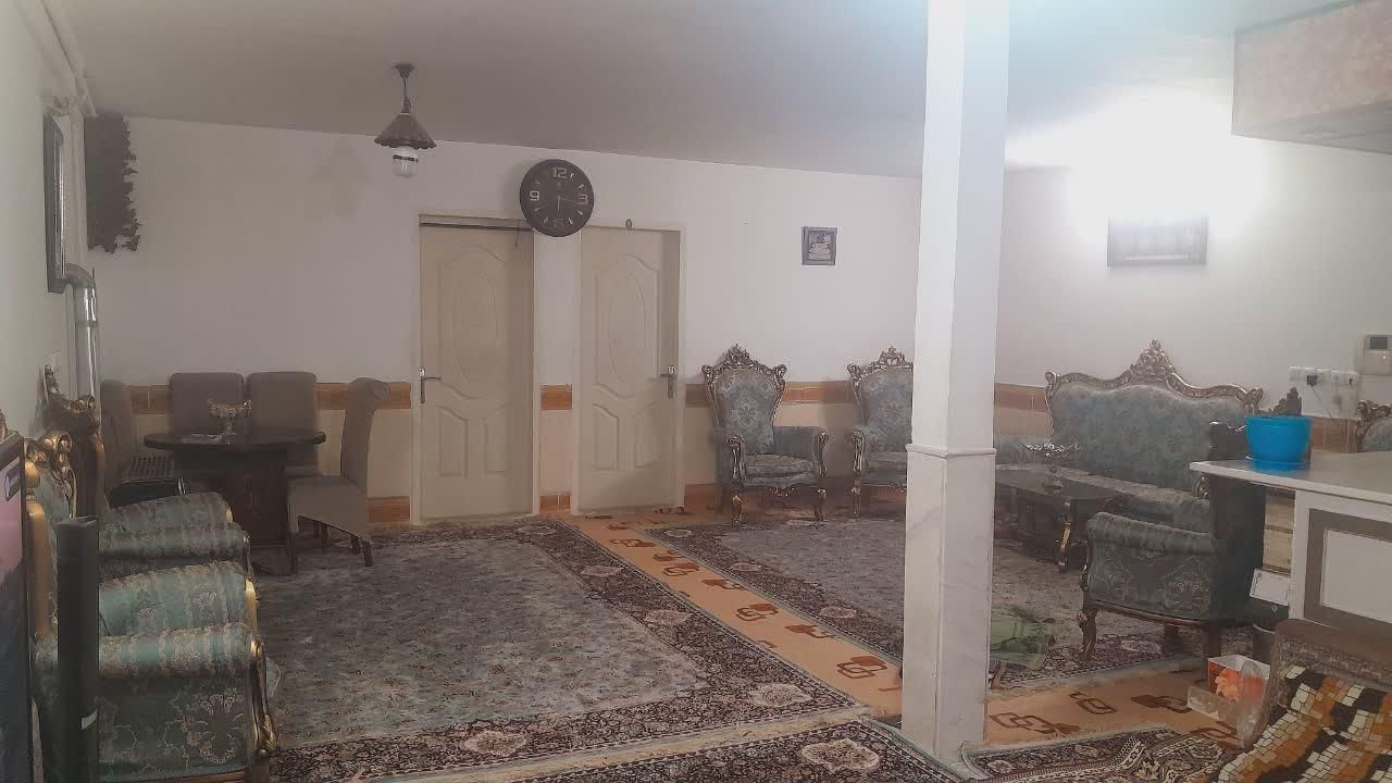 اجاره زیرزمین واقع در ۱۵ خرداد|اجارهٔ خانه و ویلا|قم, شهدا|دیوار