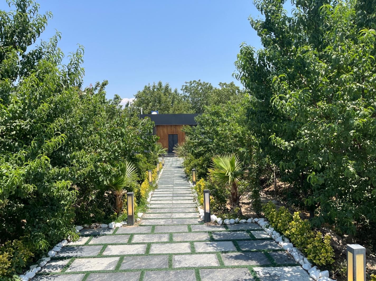 باغ ویلا مدرن شهرکی|فروش خانه و ویلا|محمدشهر, عباس آباد|دیوار