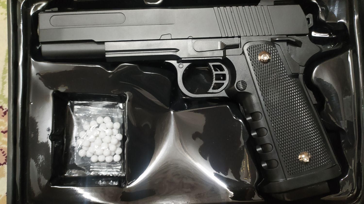 تفنگ کلت فلزی اسباب بازی مدل v304|اسباببازی|تهران, بروجردی|دیوار