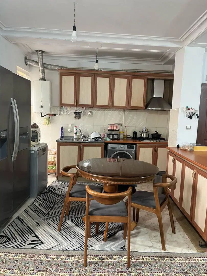 فروش آپارتمان سنددار در مرکز شهر رشت با قیمت مناسب|فروش آپارتمان|رشت, دباغیان|دیوار