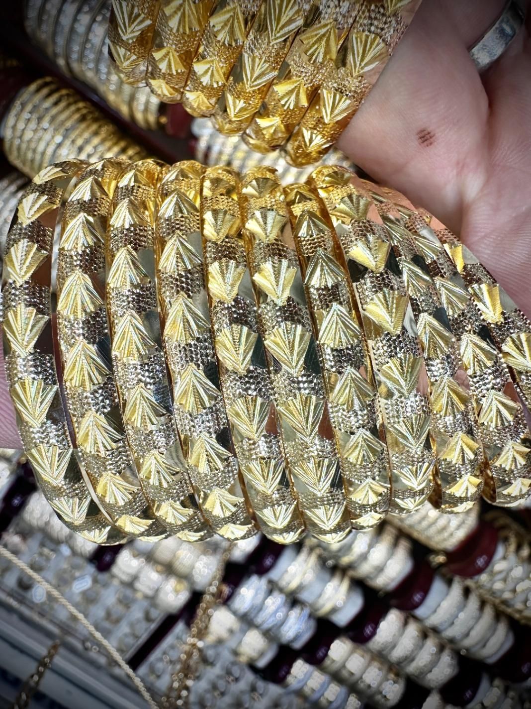 النگو 4گرم طلا بدون اجرت|جواهرات|تهران, شهرک ولیعصر جنوبی|دیوار