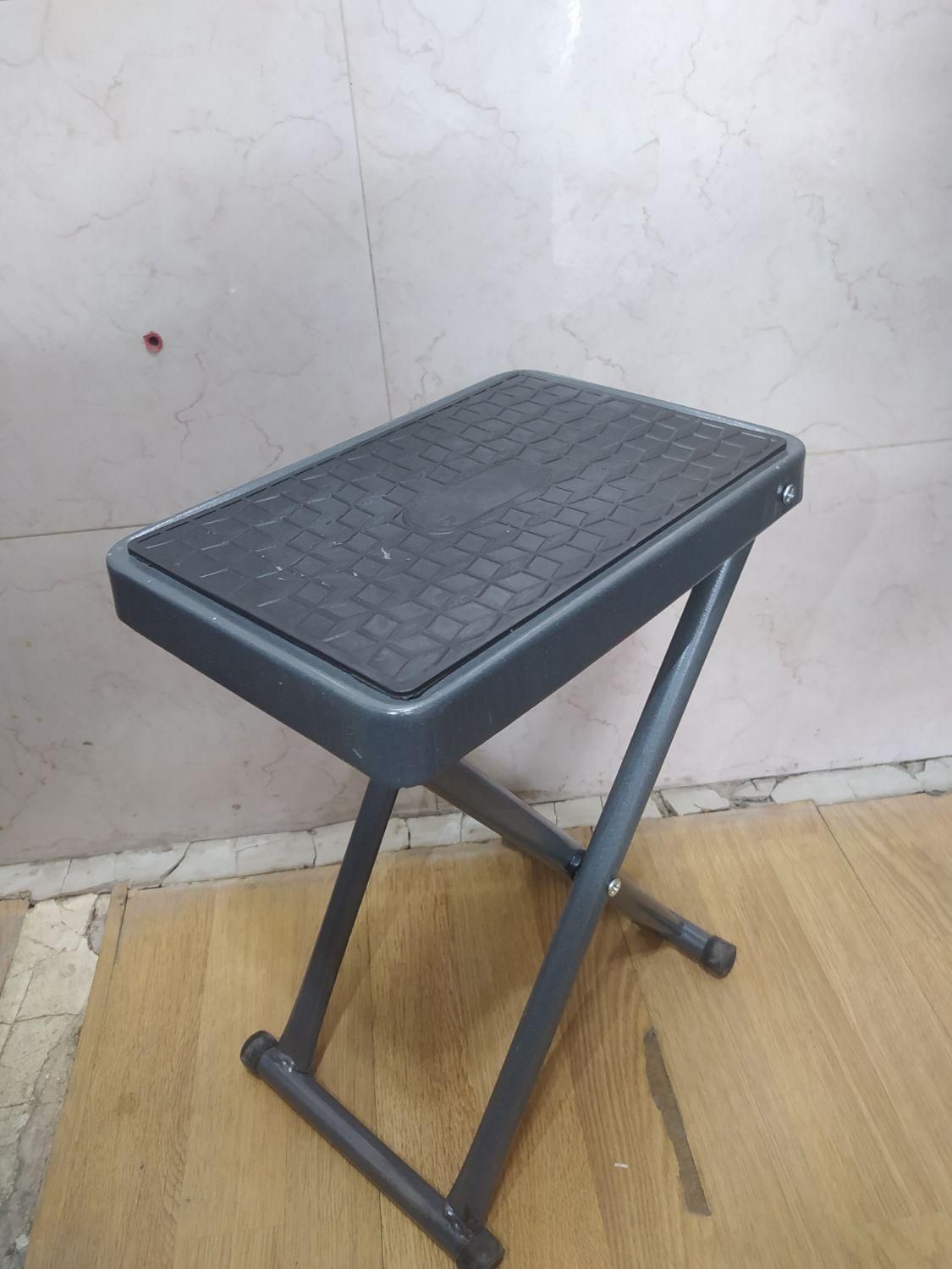 چهارپایه تاشو * فروشگاه پدر و پسر*|ابزارآلات|تبریز, |دیوار