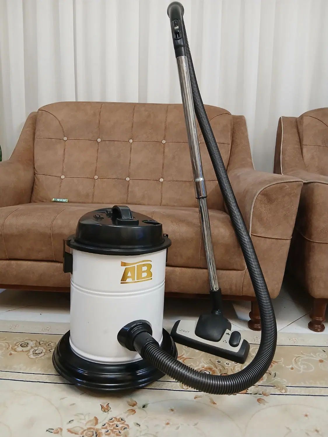جاروبرقی سطلی موتور بوش|جاروبرقی، جارو شارژی، بخارشو|تهران, ارم|دیوار