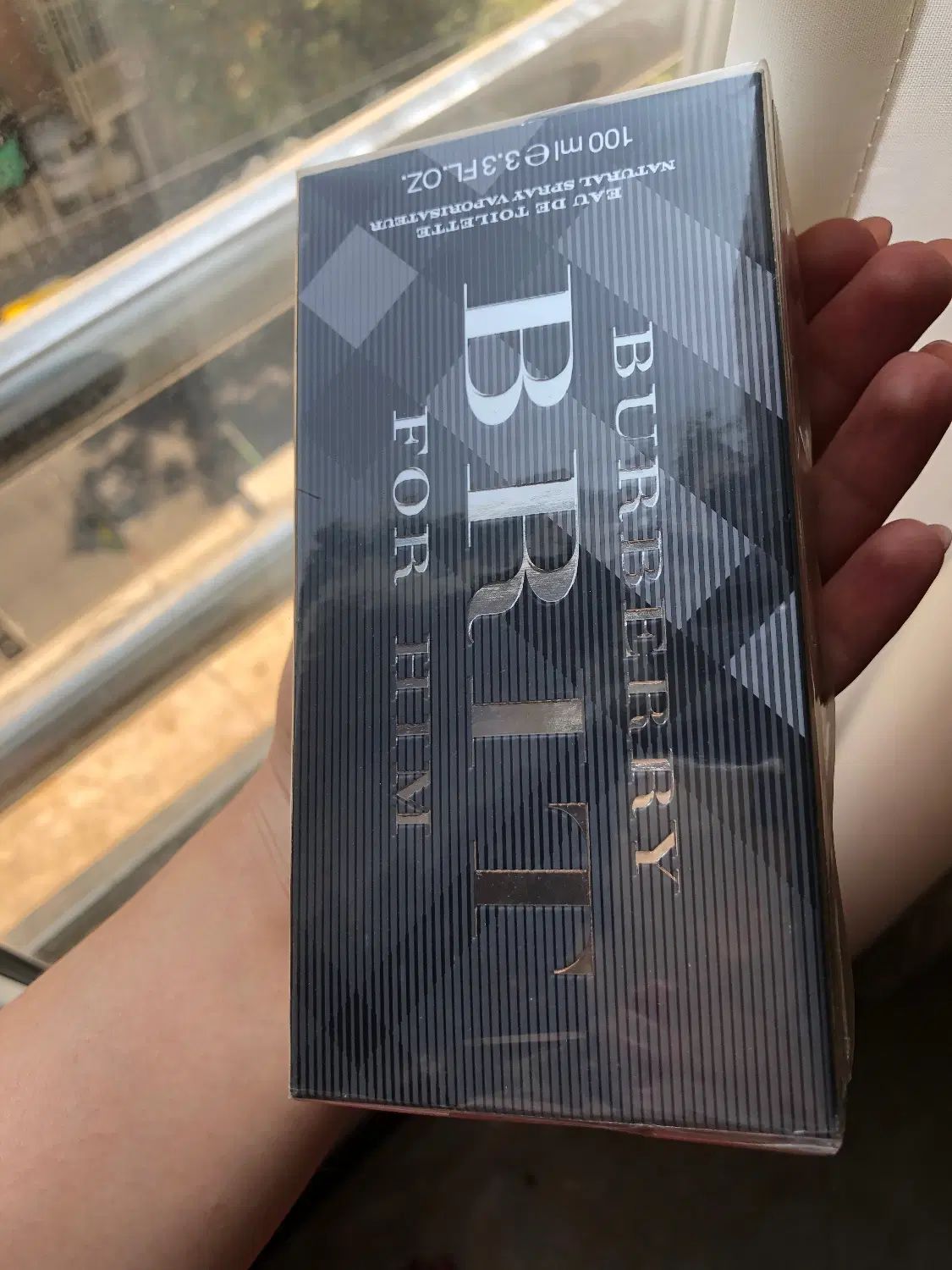 عطر مردانه burberry|آرایشی، بهداشتی، درمانی|تهران, میدان ولیعصر|دیوار