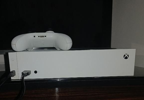 ایکس باکس سری اس 512GB با جعبه|کنسول، بازی ویدئویی و آنلاین|بندر انزلی, اطبا|دیوار