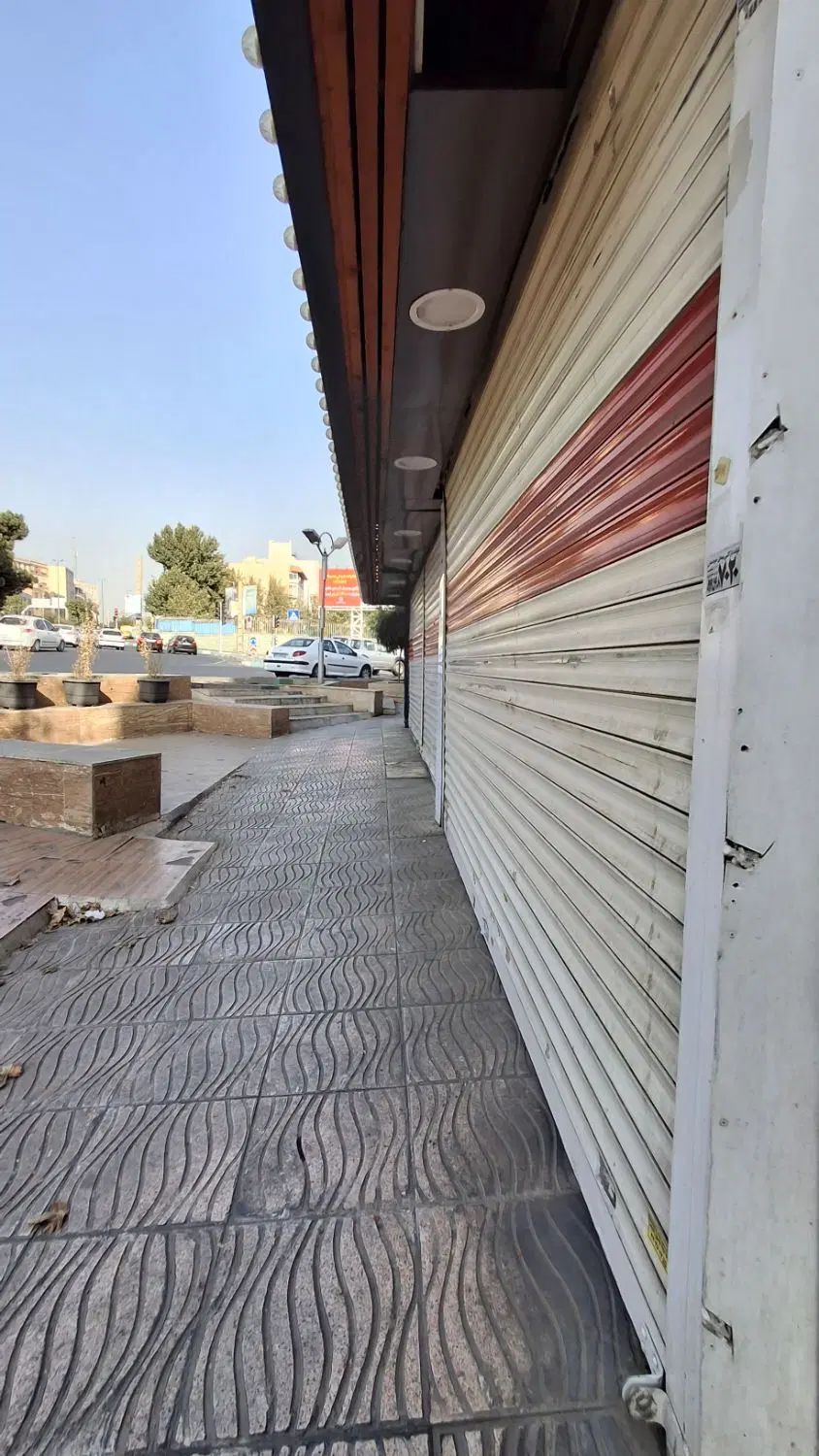مغازه 2نبش دورفلکه شهران میوه،هایپر،نمایندگی،غذایی|اجارهٔ مغازه و غرفه|تهران, شهران جنوبی|دیوار