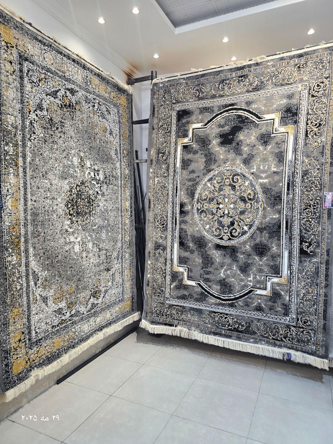 فرش طرح ۷۰۰شانه اقتصادی درارومیه|فرش|نقده, |دیوار