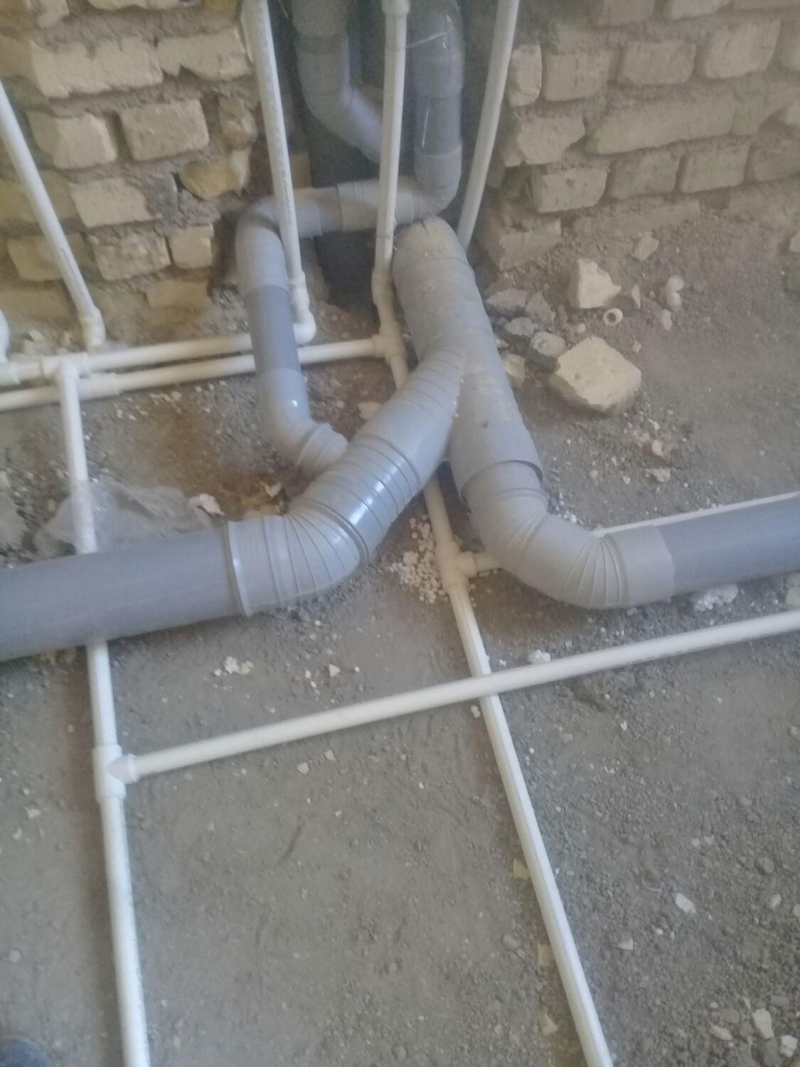 لوله کشی اب و پولیکا با بیش از ۲۰ سال تجربه|خدمات پیشه و مهارت|کاشان, دانش|دیوار