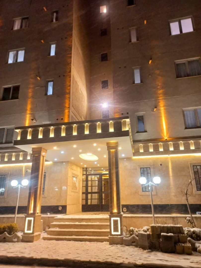 برقکار نصاب لوستر هالوژن اتصالی برق کار دوربین|خدمات پیشه و مهارت|پردیس, فاز ۱۱|دیوار