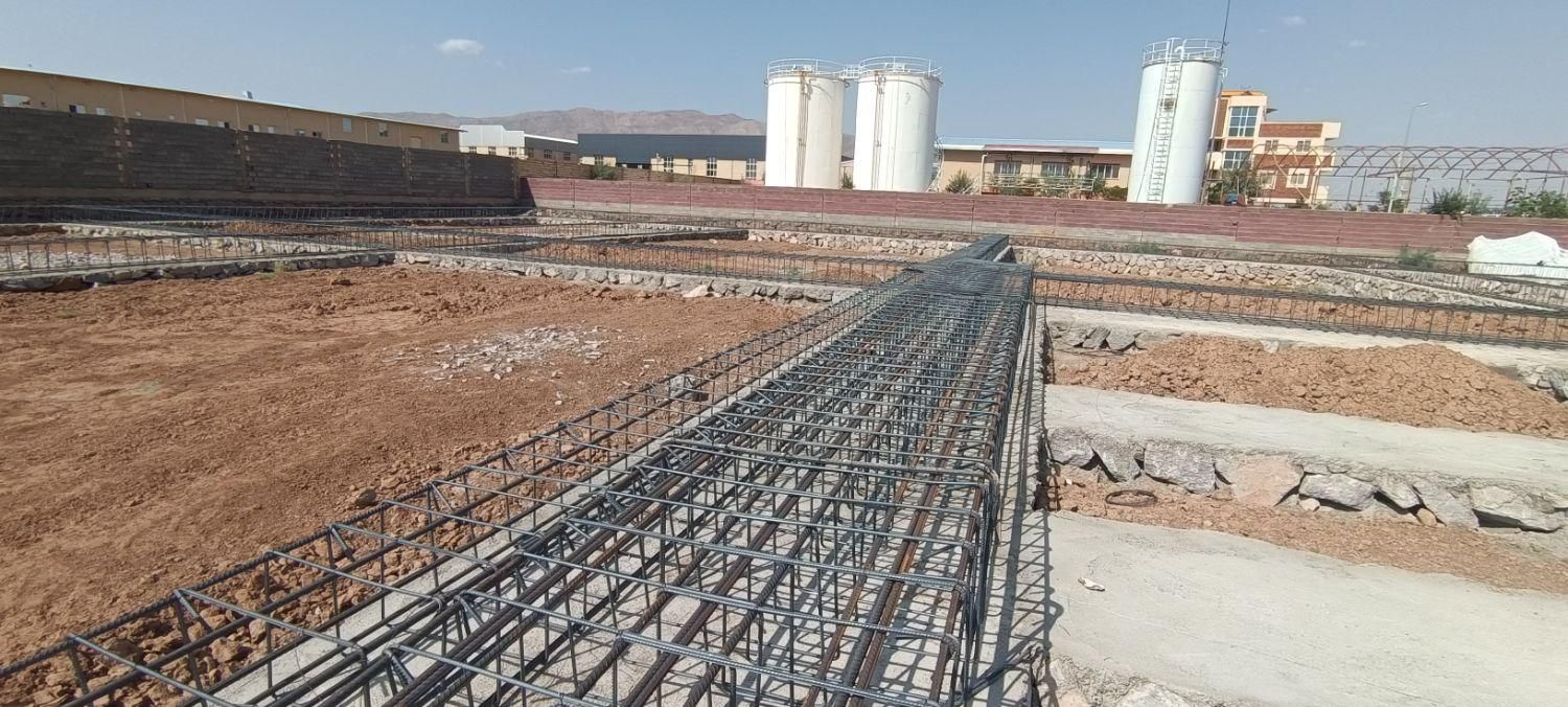 آرماتوربندی اسکلت فلزی تیرچه بتن استخر الماتور|خدمات پیشه و مهارت|تبریز, |دیوار