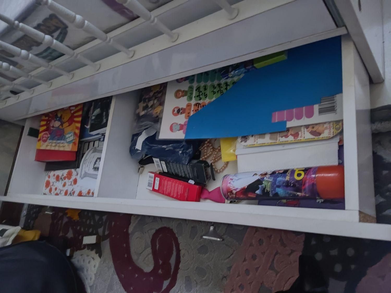 تخت نوزاد با تشک|تخت و سرویس خواب|فولادشهر, C4|دیوار