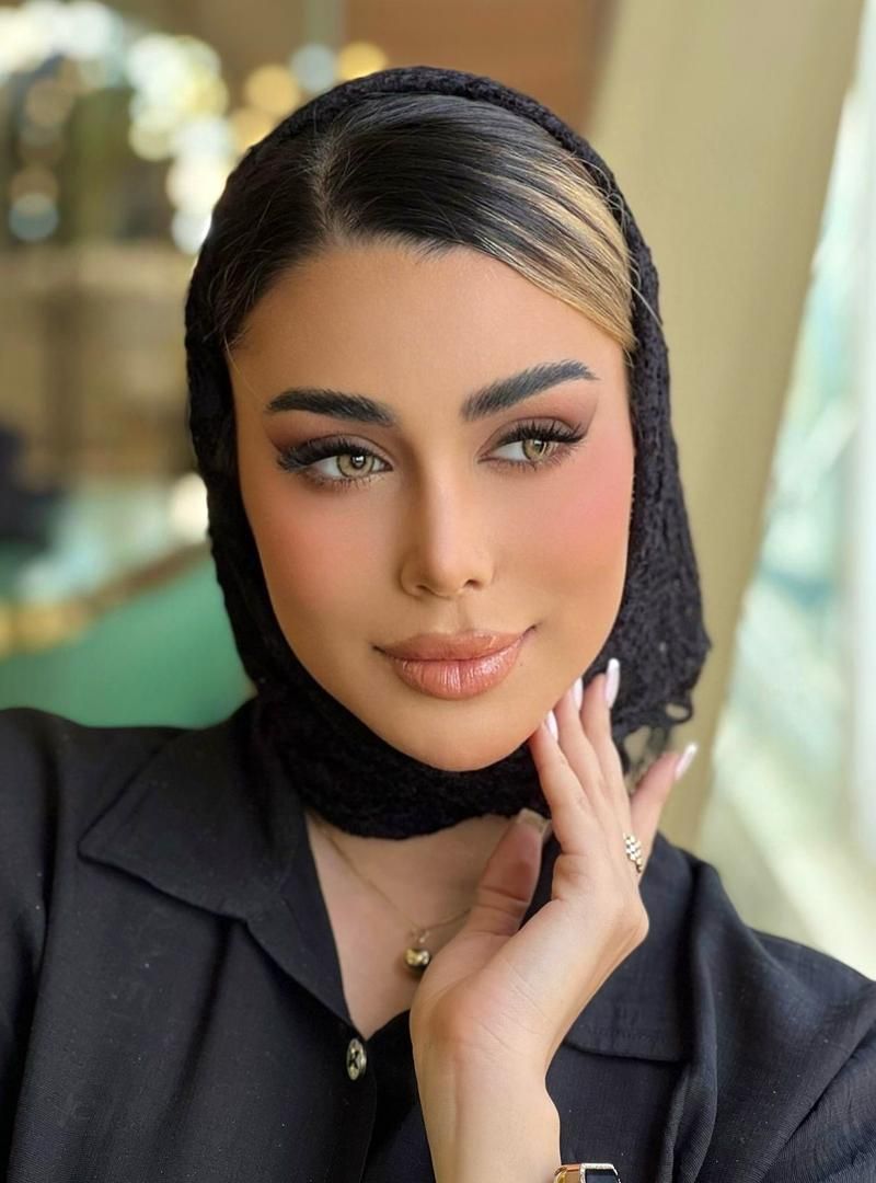 جذب مدل میکاپ مدلینگ ارایشی همراه با افیش|استخدام درمانی، زیبایی، بهداشتی|تهران, ستارخان|دیوار