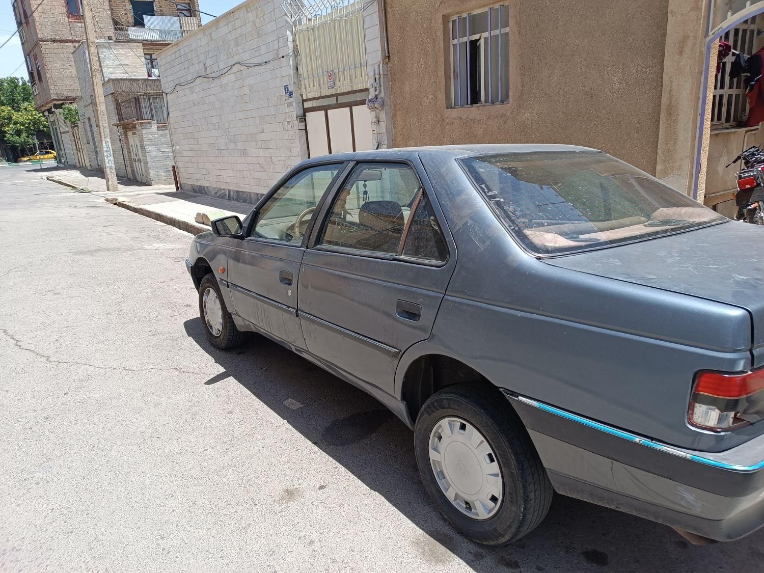 ماشین 405|خودرو کلاسیک|بروجرد, |دیوار