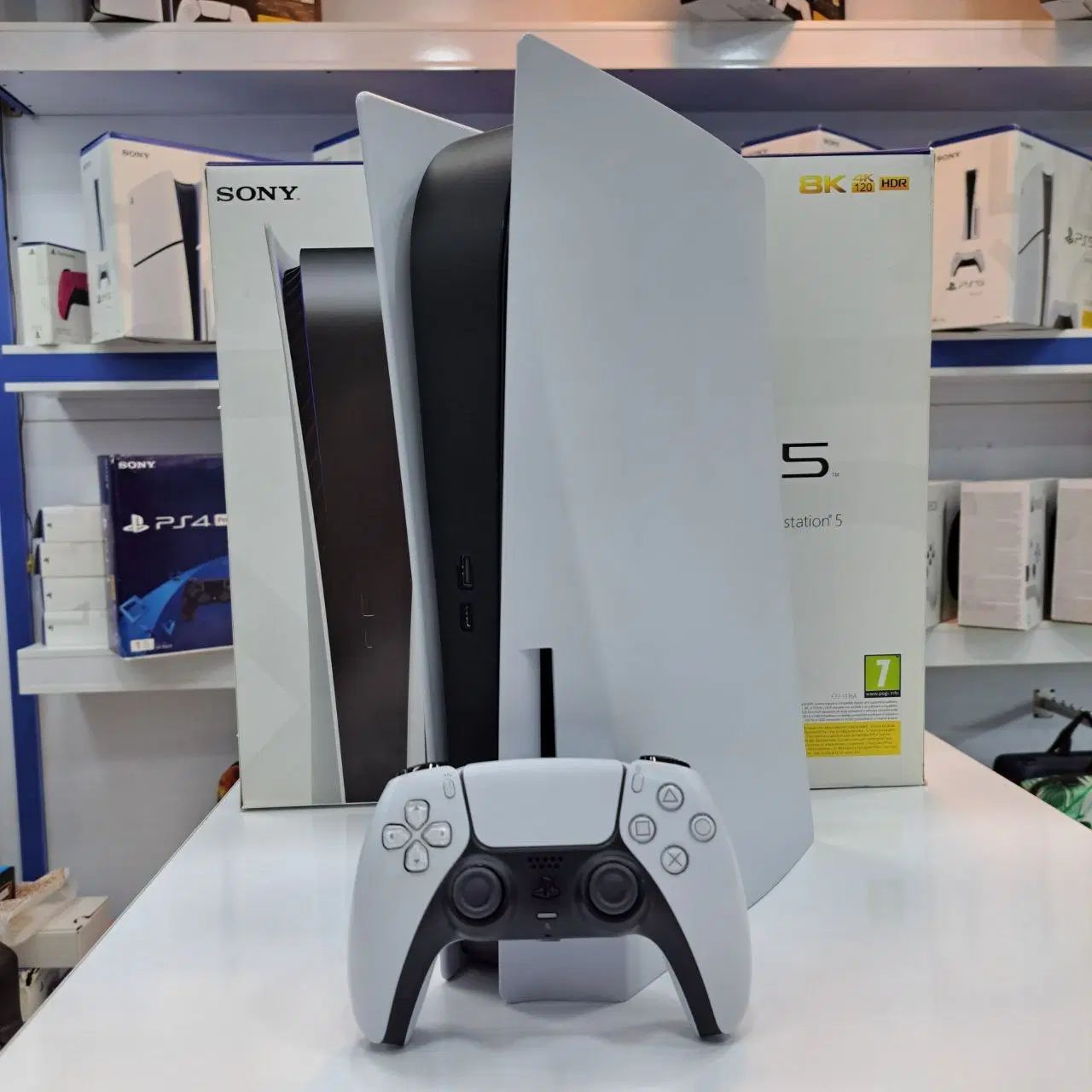 فروشنده و خریدار کنسول بازی ps4 ps5 در محل|کنسول، بازی ویدئویی و آنلاین|تهران, ظفر|دیوار