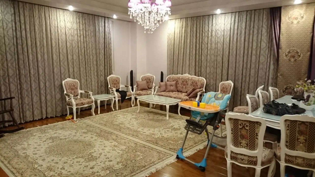 سرویس مبلمان و‌میز ناهارخوری هشت نفره چوب|مبلمان خانگی و میز عسلی|تهران, هفت چنار|دیوار