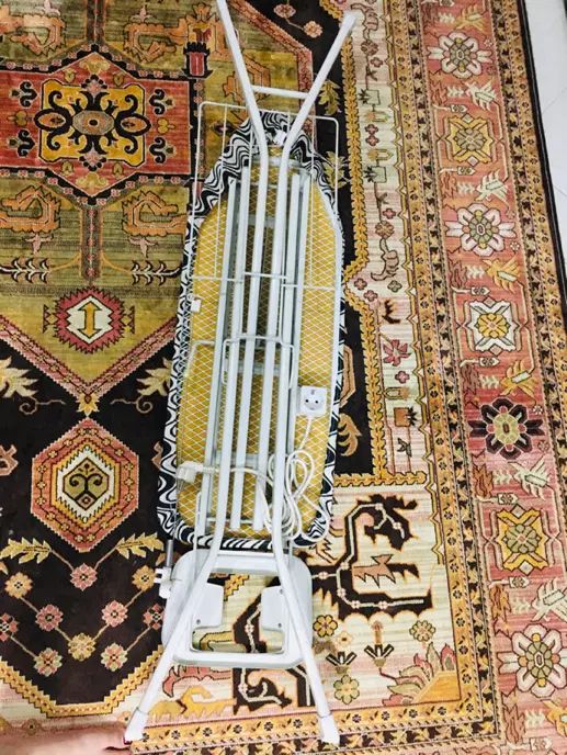 میز اتو جک دار پایه دار  قابلیت تنظیم ارتفاع|اتو و لوازم اتو|کرج, کیانمهر|دیوار