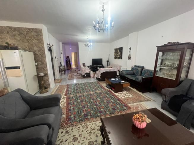 فروش آپارتمان ۱۲۵ متری ۳ خوابه زیر قیمت منطقه|فروش آپارتمان|کومله, |دیوار