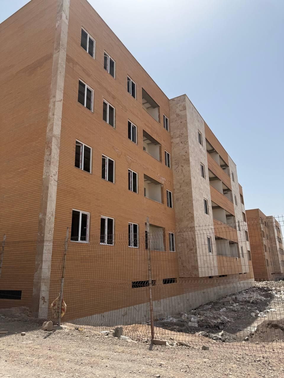 فاز هفت / خرید چکی / آپارتمان ۹۴ متری سالن بزرگ|فروش آپارتمان|پرند, فاز ۷|دیوار