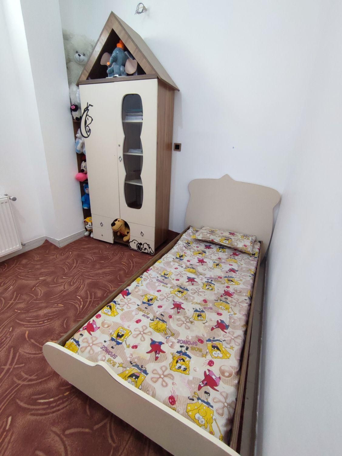 تخت نوجوان، کمد، شلف،تشک،|تخت و سرویس خواب|طبس, |دیوار