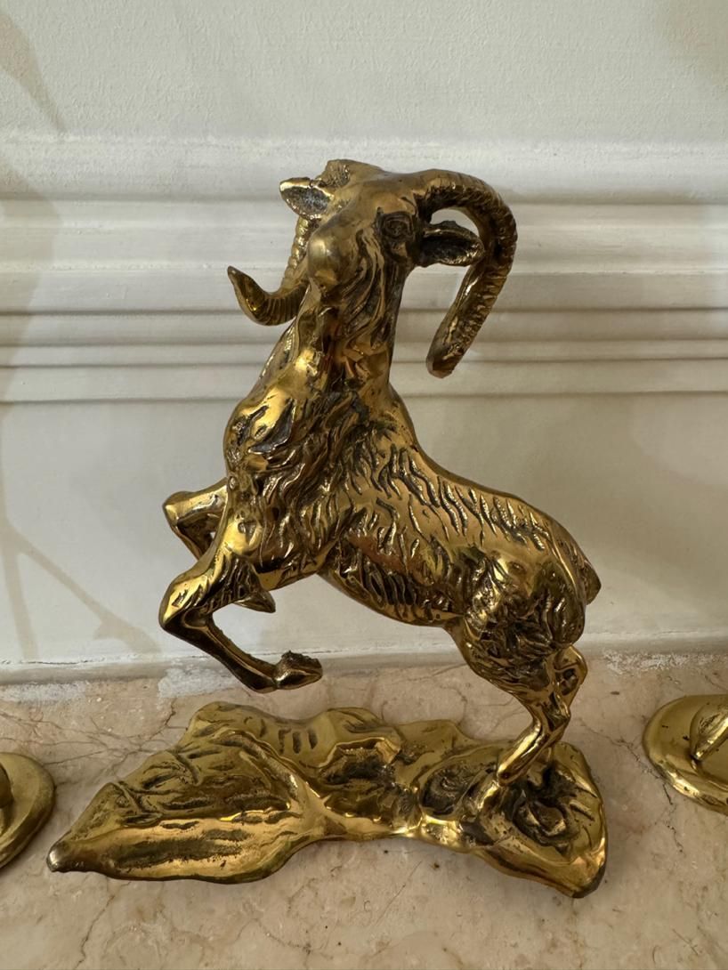 مجسمه برنز|مجسمه، تندیس، ماکت|تهران, سازمان برنامه جنوبی|دیوار