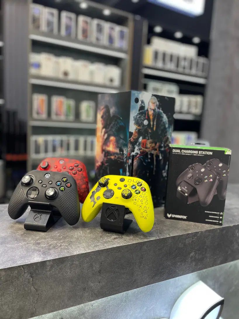 xbox seri x بخرویه دسته اضافه وشارژ دسته اشانتیون|کنسول، بازی ویدئویی و آنلاین|اصفهان, مفتح|دیوار