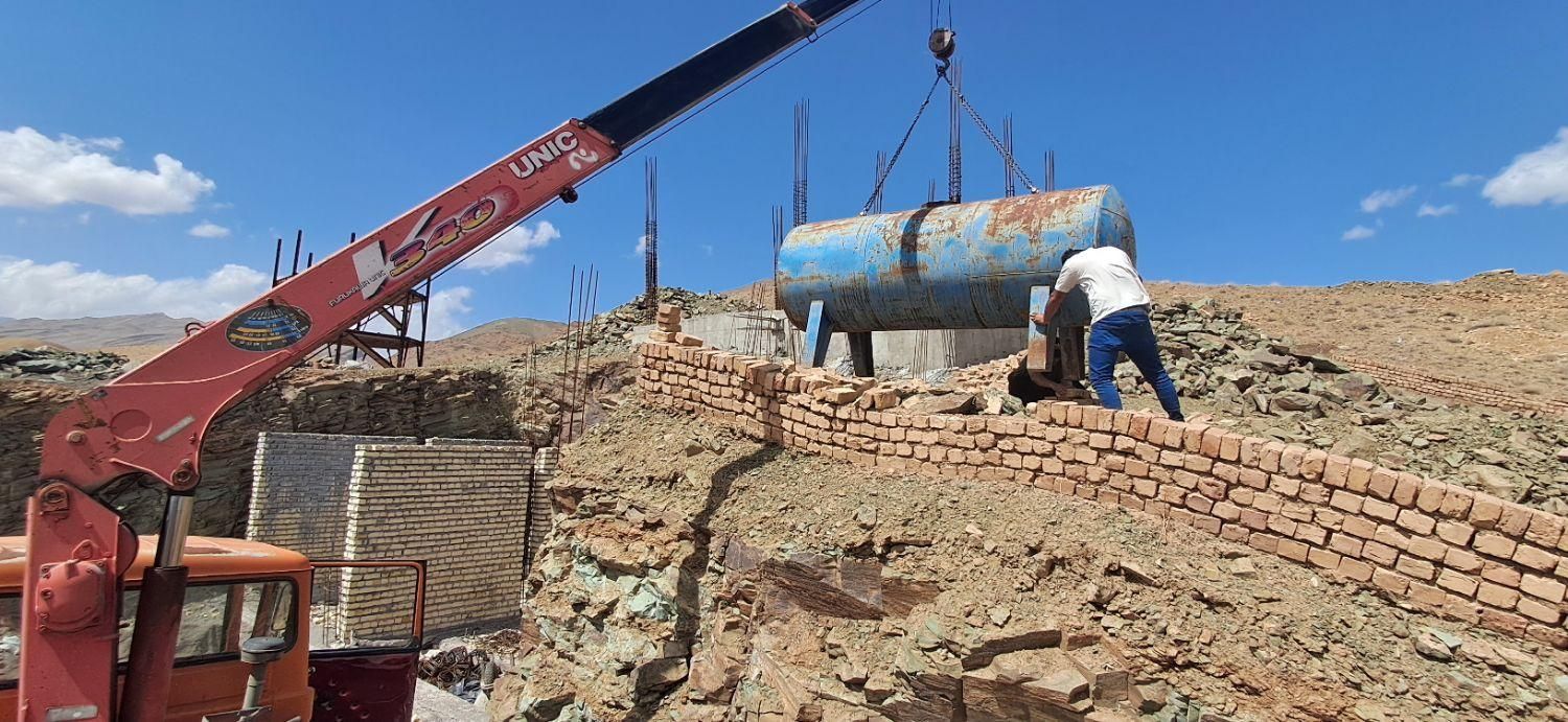 جرثقیل خاور|خدمات حمل و نقل|کاشان, صنعت|دیوار