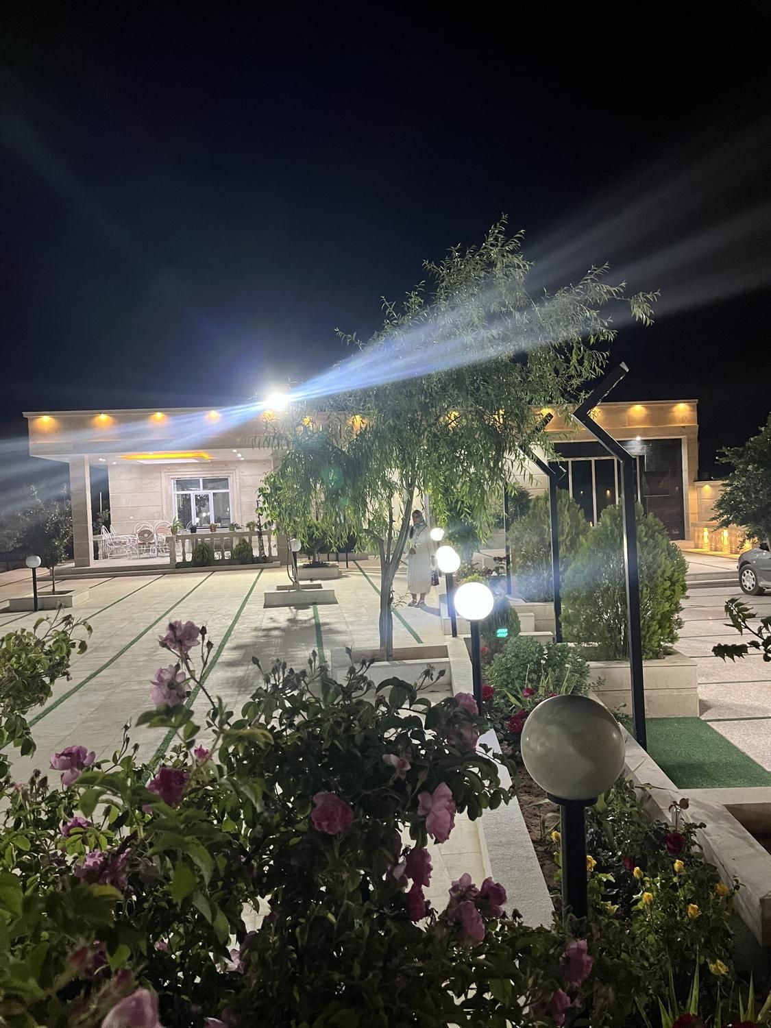 اجاره باغ ویلا ابگرم|اجارهٔ کوتاهمدت ویلا و باغ|شیراز, گویم|دیوار