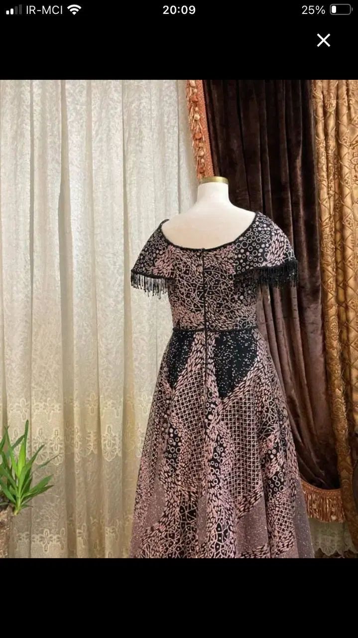 لباس مجلسی زنانه|لباس|کرج, مصباح|دیوار