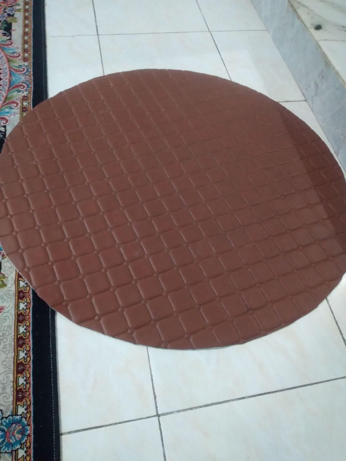 چرم برای پادی|پادری|گرمسار, |دیوار