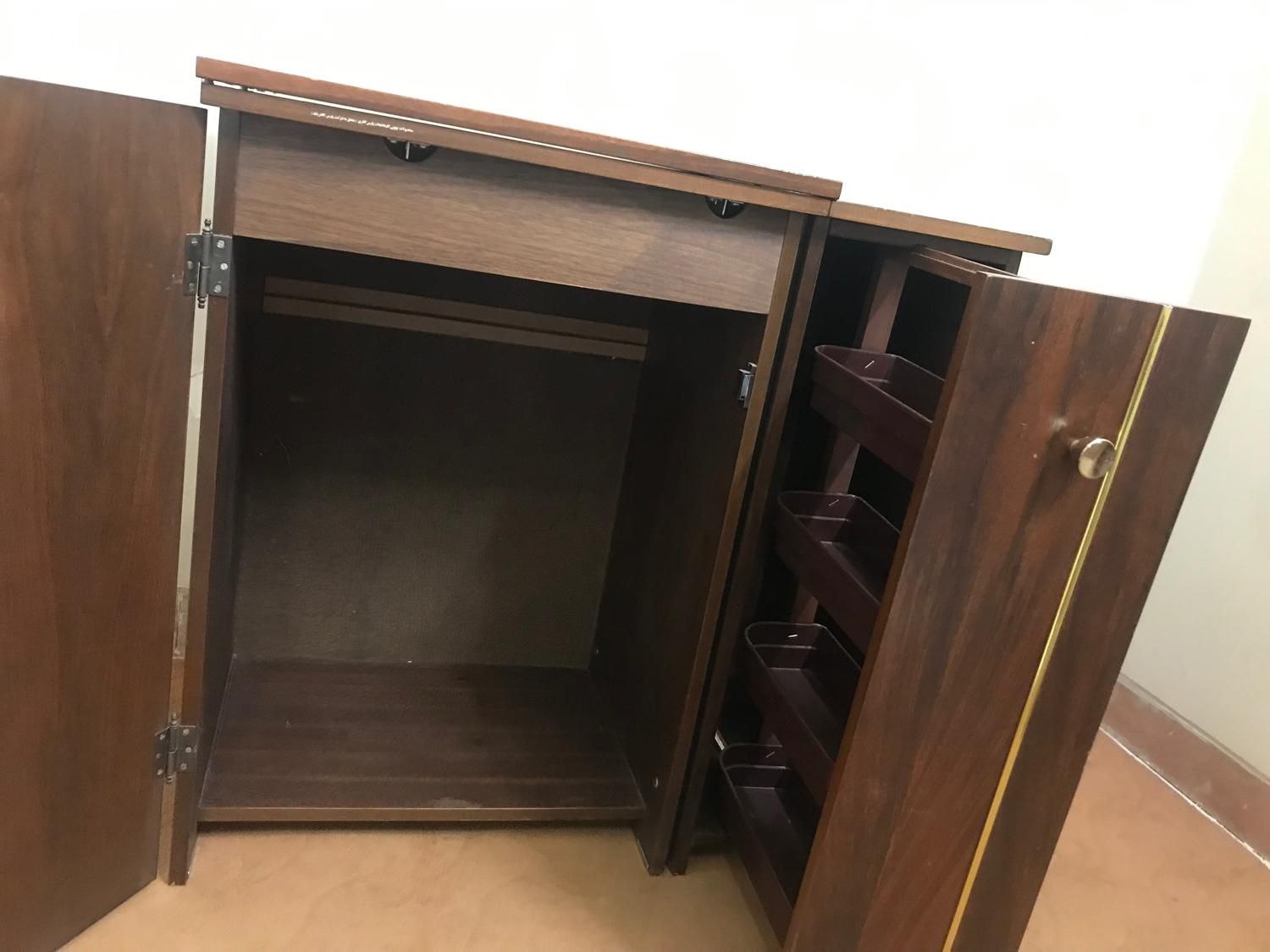 میز چرخ خیاطی|لوازم خیاطی و بافتنی|یزد, |دیوار