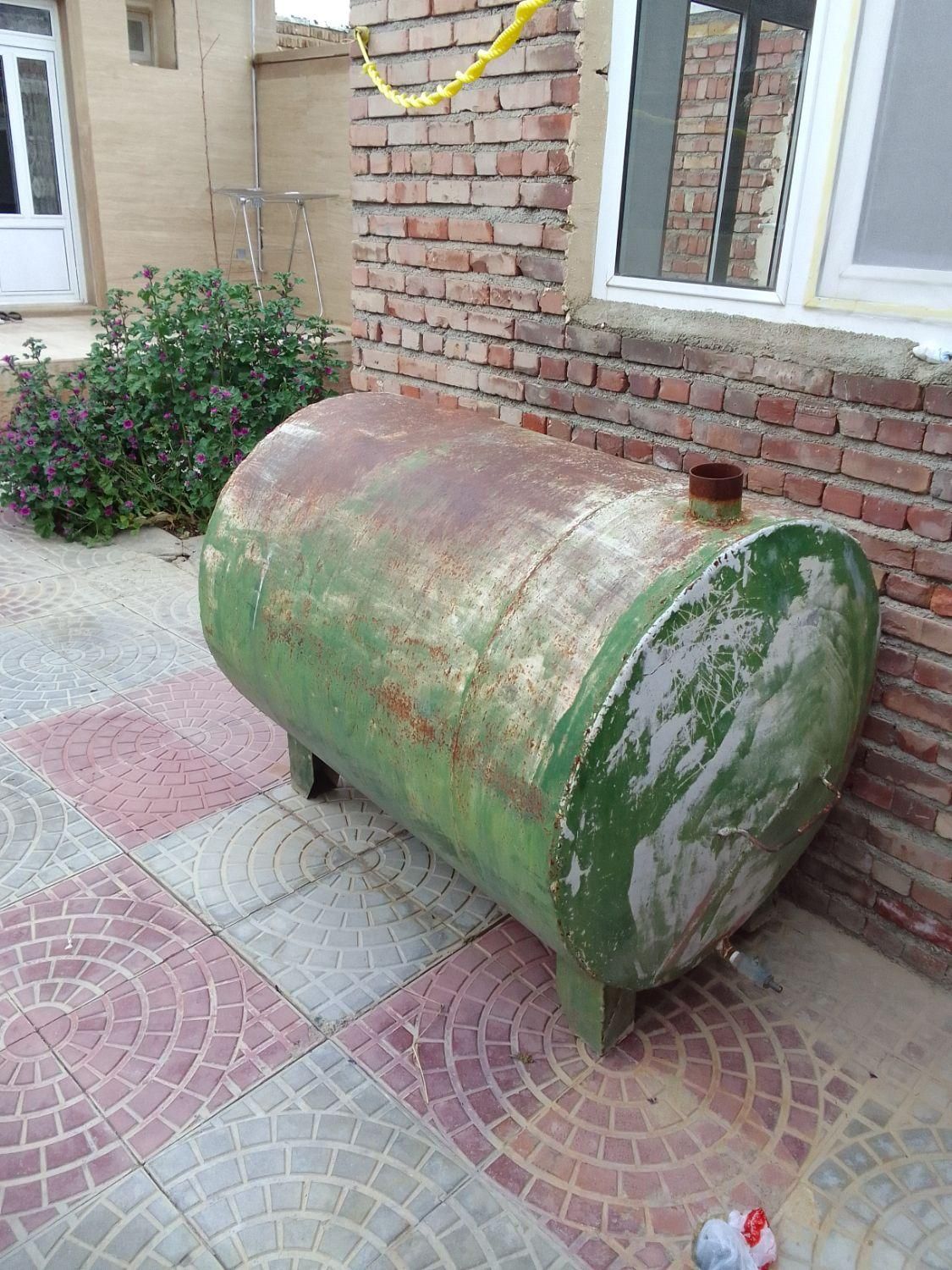 تانکر ۱۱۰۰ لیتری ورق ۲ میل|مصالح و تجهیزات ساختمان|بوکان, |دیوار