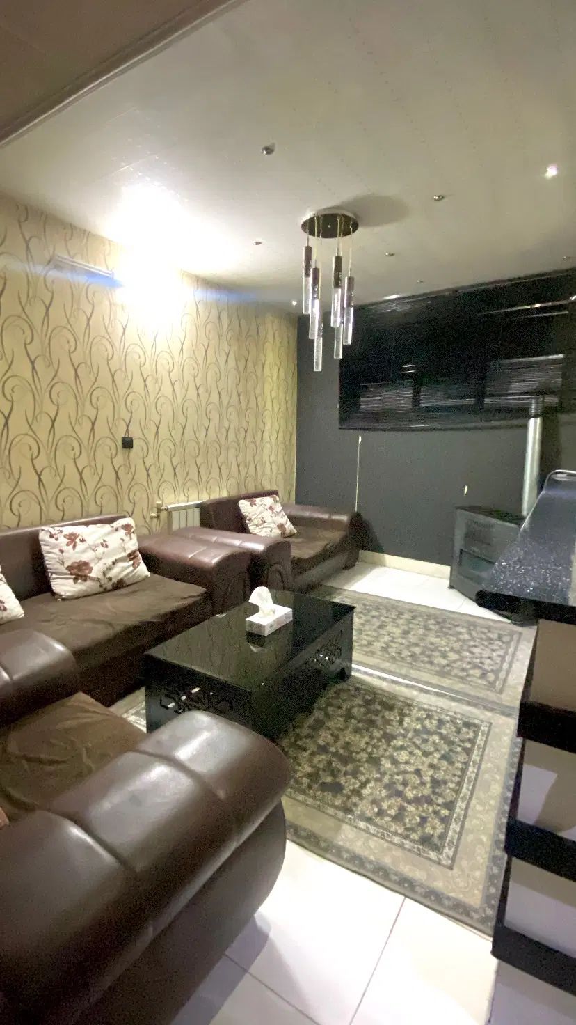 اجاره کوتاه مدت منزل هتل آپارتمان سویئت خانه|اجارهٔ کوتاه‌مدت آپارتمان و سوئیت|شیراز, تاچارا|دیوار