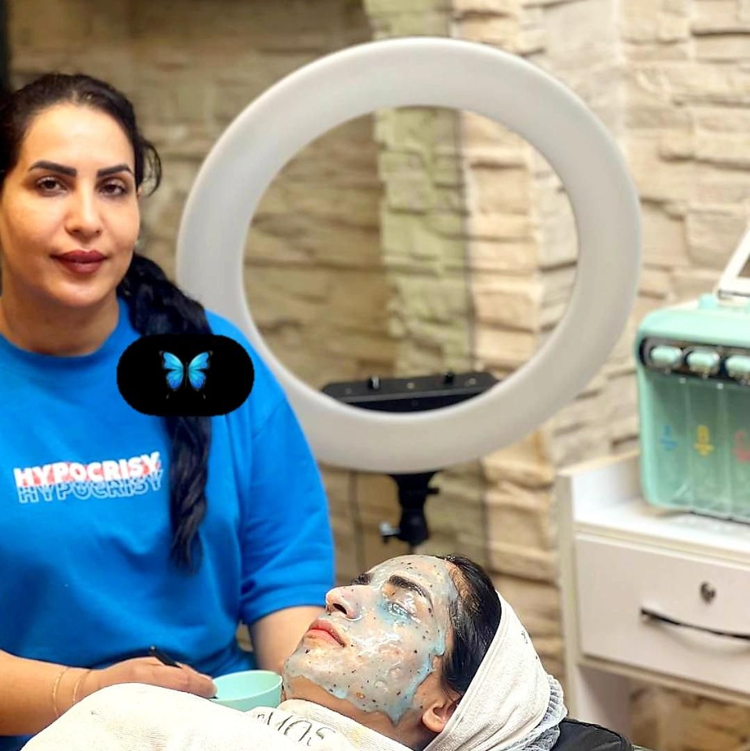 فیشال تخصصی و پاکسازی پوست صورت به همراه اموزش|خدمات آرایشگری و زیبایی|مشهد, کوی المهدی|دیوار