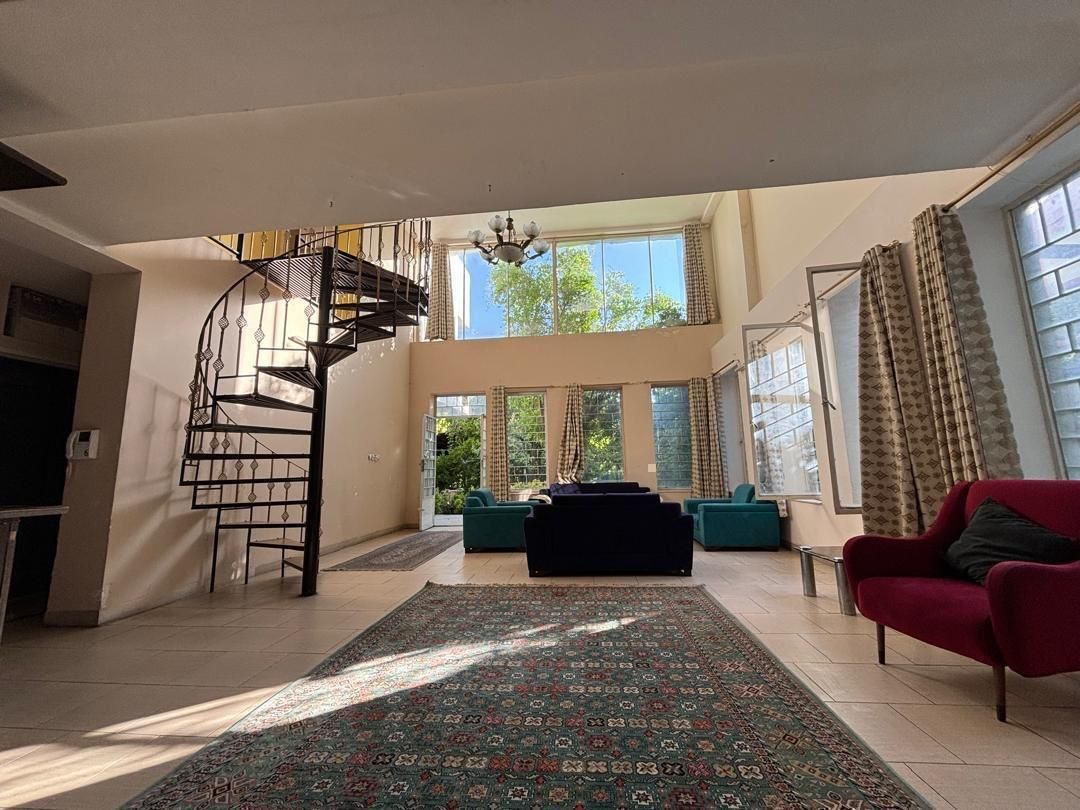 ویلا باغ دوبلکس به همراه بیلیارد. و..|اجارهٔ کوتاه‌مدت ویلا و باغ|شیراز, دوکوهک|دیوار