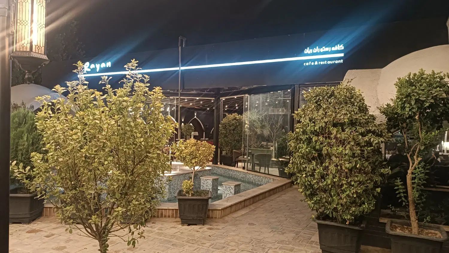 استخدام نیرو کافه رستوران و تالار|استخدام خدمات فروشگاه و رستوران|تهران, میدان میوه و تره‌بار مرکزی|دیوار