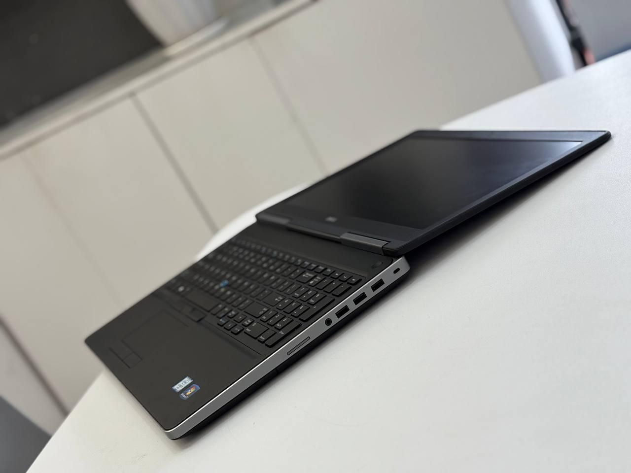 لپ تاپ دل dell گیمینگ گرافیک دار حرفه ای|رایانه همراه|رشت, منظریه|دیوار