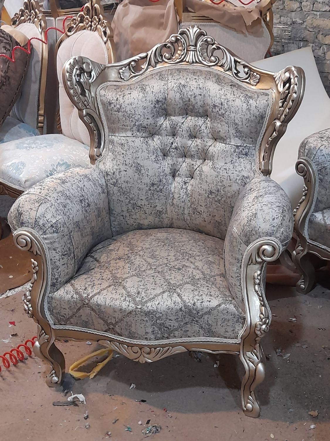 تعمیر مبل. تعمیرات مبلمان .نجاری جزعی.|خدمات پیشه و مهارت|مشهد, ایثارگران|دیوار