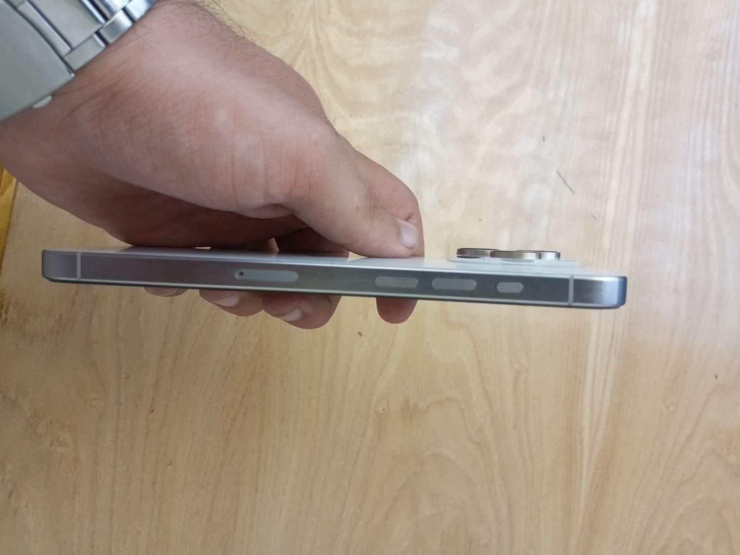 اپل iPhone 15 Pro Max با حافظهٔ ۲۵۶ گیگابایت|موبایل|تهران, ایرانشهر|دیوار