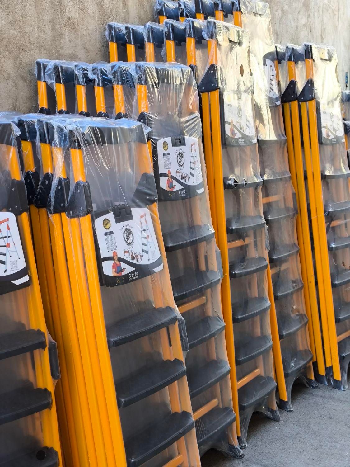 تولیدی نردبان آتشگران امپراطور نردبان|ابزارآلات|اصفهان, خرم|دیوار