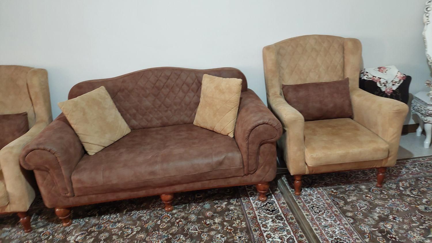 راحتی ۹ نفره از جنس پارچه مایا|مبلمان خانگی و میز عسلی|پاکدشت, |دیوار