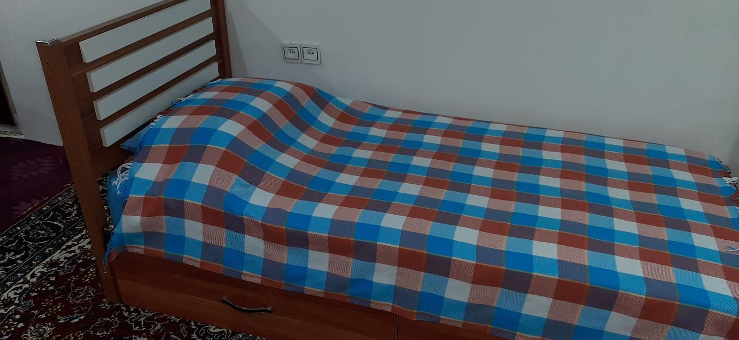 تختخواب.تک نفره.نو|تخت و سرویس خواب|لنگرود, |دیوار