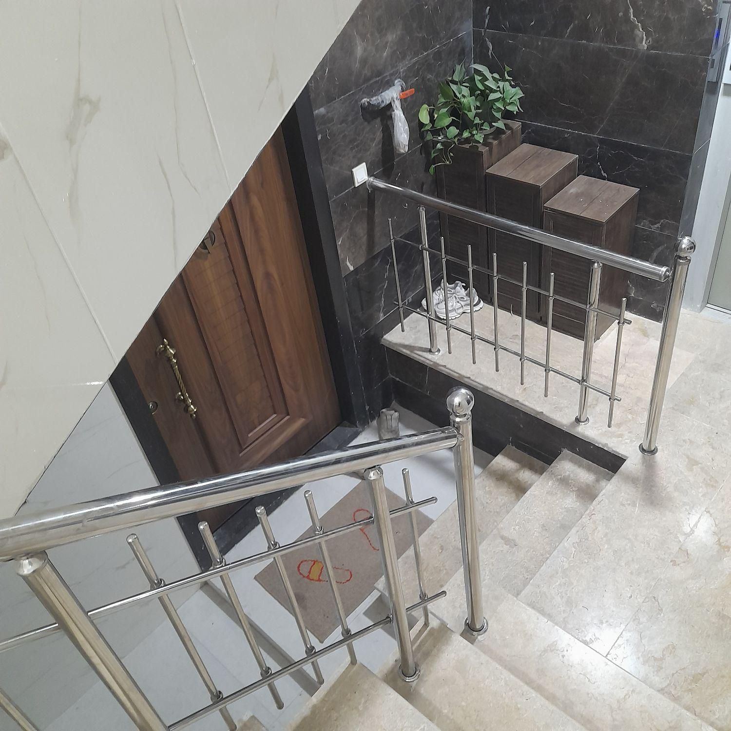 حفاظ و پله استیل|خدمات پیشه و مهارت|آباده, |دیوار