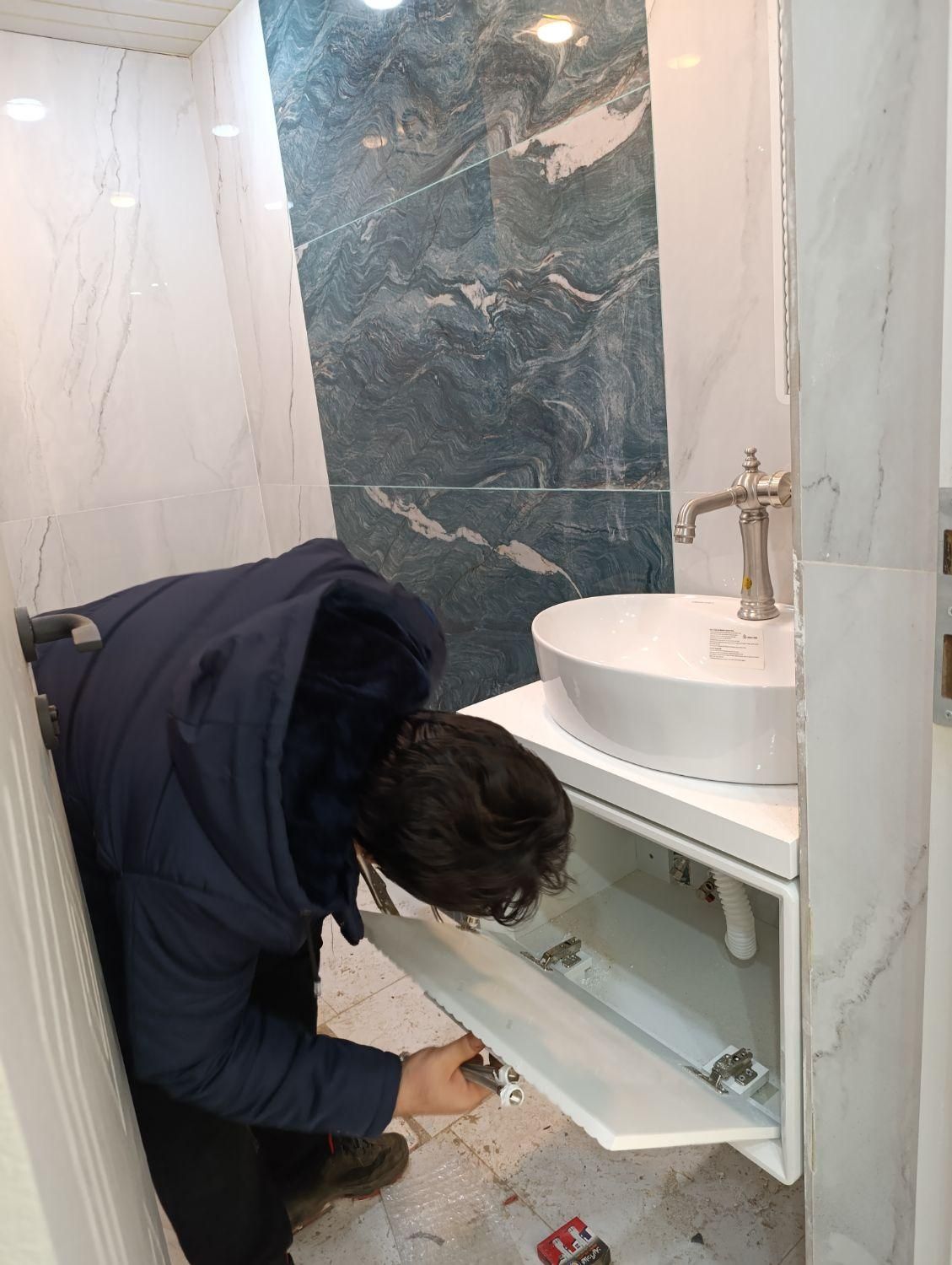 نصب پمپ آب و تاسیسات تضمینی|خدمات پیشه و مهارت|گرمسار, |دیوار